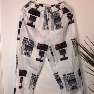 Printed pants